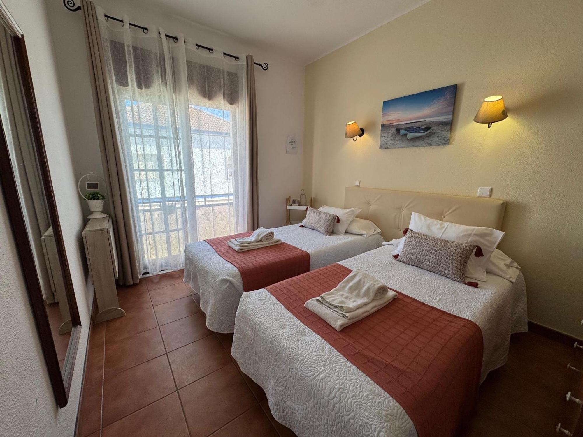 Quartos Abelha Porto Covo Kültér fotó