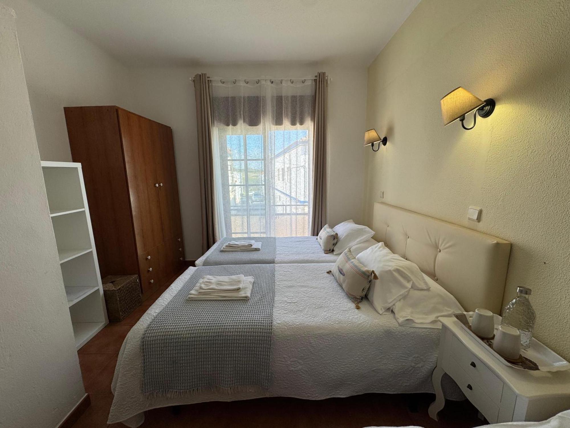 Quartos Abelha Porto Covo Kültér fotó