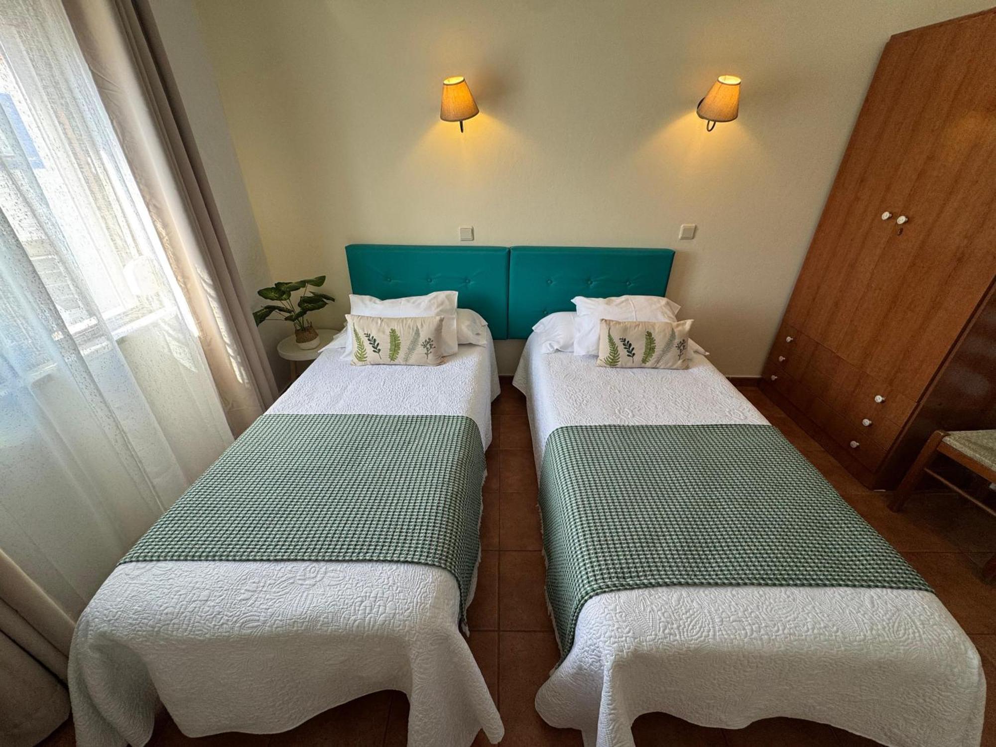 Quartos Abelha Porto Covo Kültér fotó