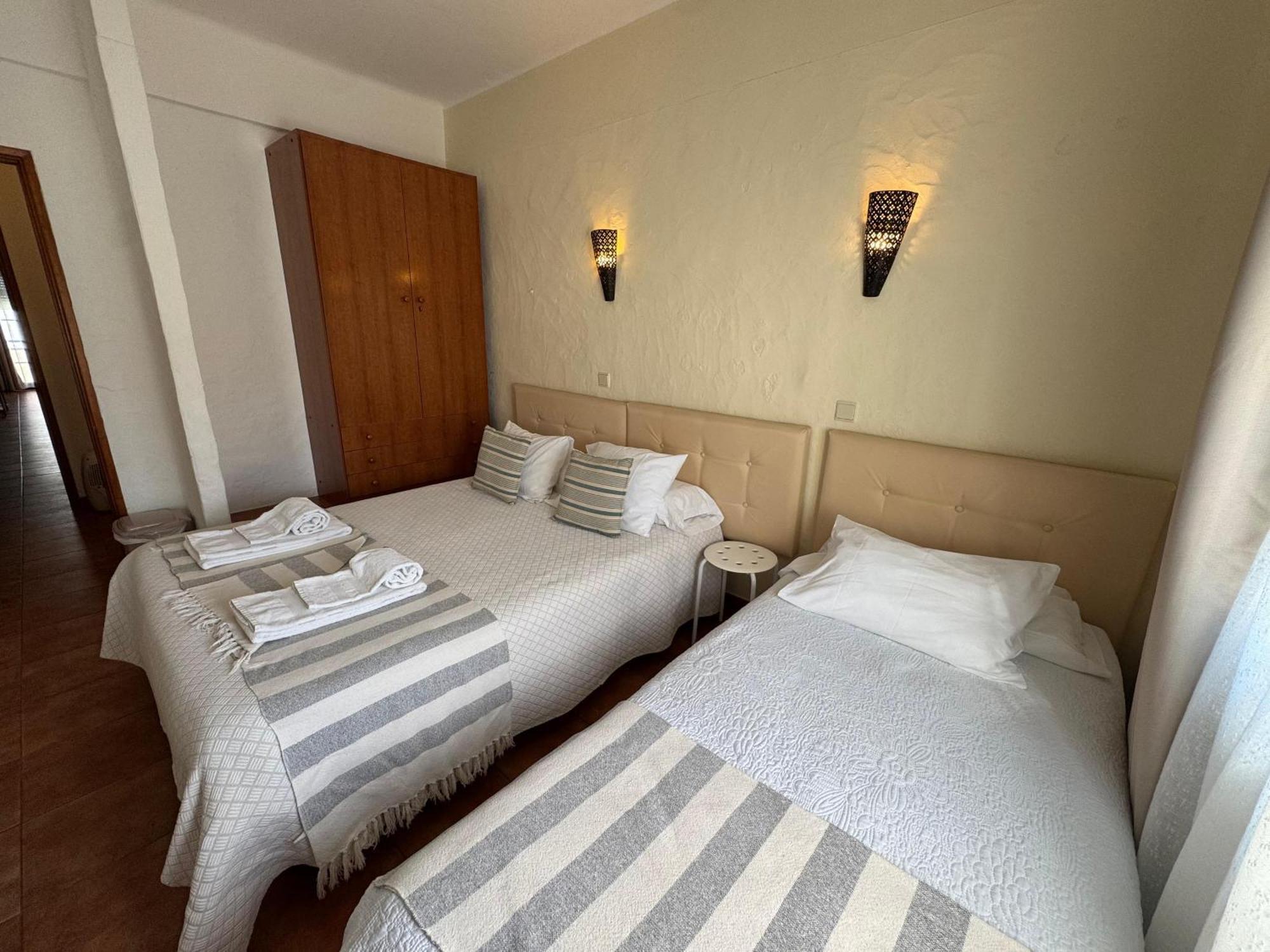 Quartos Abelha Porto Covo Kültér fotó